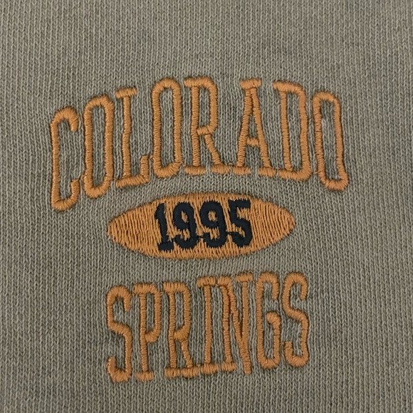 Urban outfitters crewneck - Picture 2 of 4